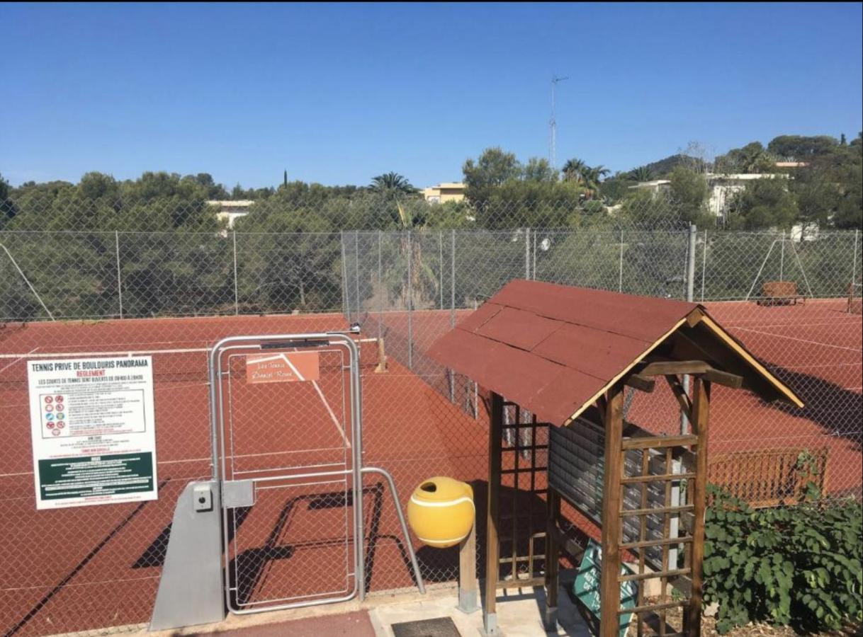 10 A 12 Pers Famille Amateurs Randonnee Boulouris Panorama Saint Raphael Tennis Piscine Partage Dış mekan fotoğraf