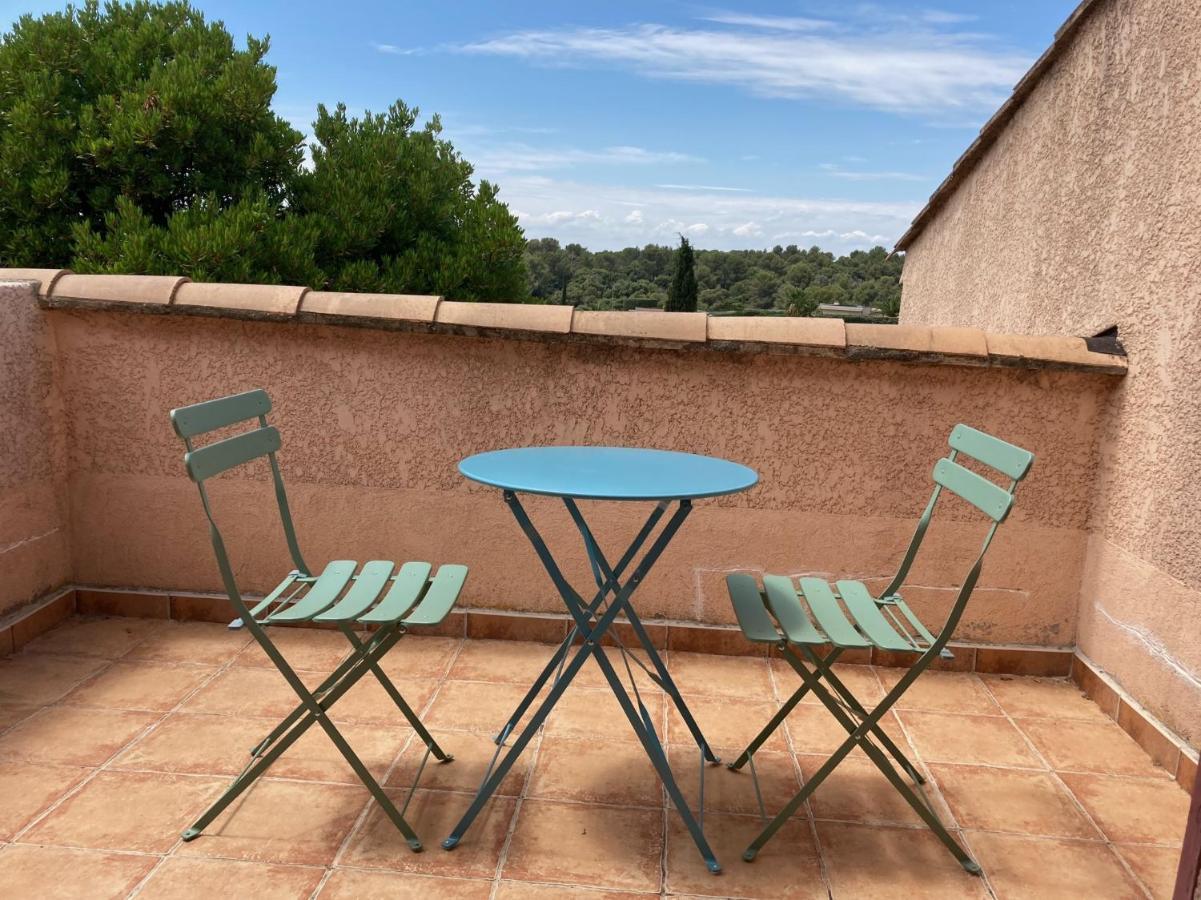 10 A 12 Pers Famille Amateurs Randonnee Boulouris Panorama Saint Raphael Tennis Piscine Partage Dış mekan fotoğraf